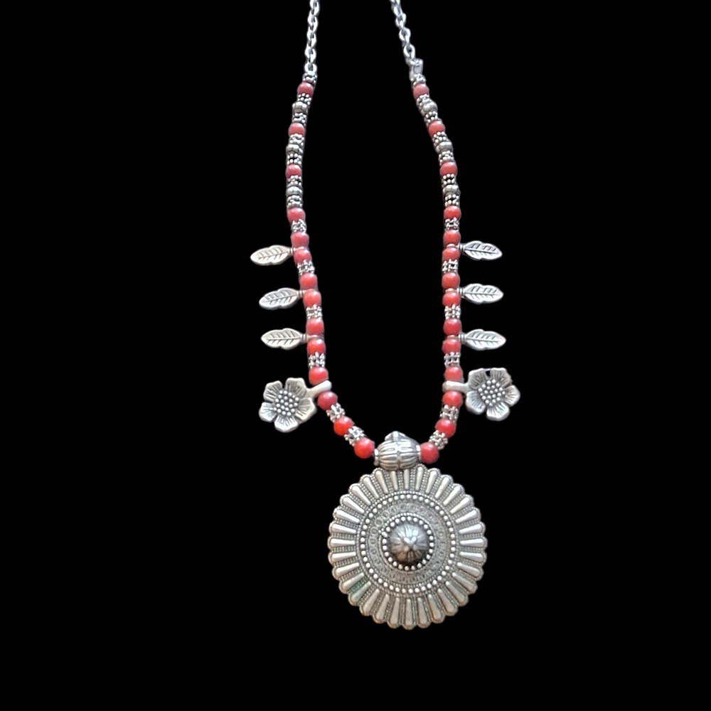 Vintage Silver and Rwd Southwest Floral Necklace
